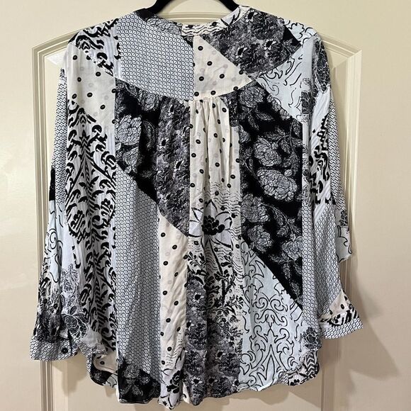 ANTHROPOLOGIE MAEVE Linden Floral Patchwork Dolman Popover Blk/Blu/Wht Size Med - Picture 4 of 8